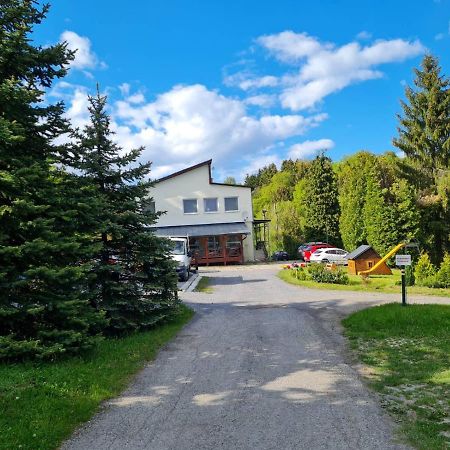 Banská Štiavnica Villa Paradajs - Ubytovanie Pri Jazere المظهر الخارجي الصورة