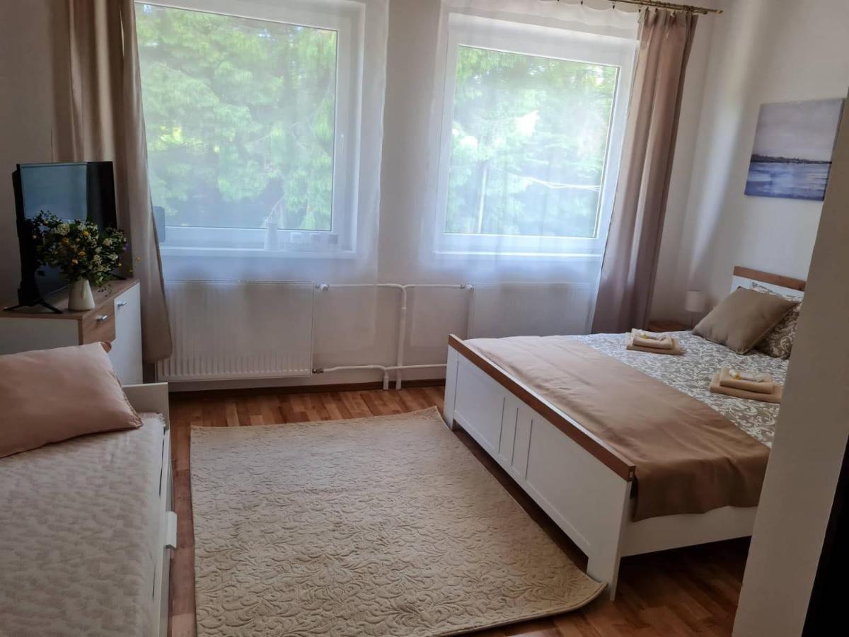 Banská Štiavnica Villa Paradajs - Ubytovanie Pri Jazere المظهر الخارجي الصورة